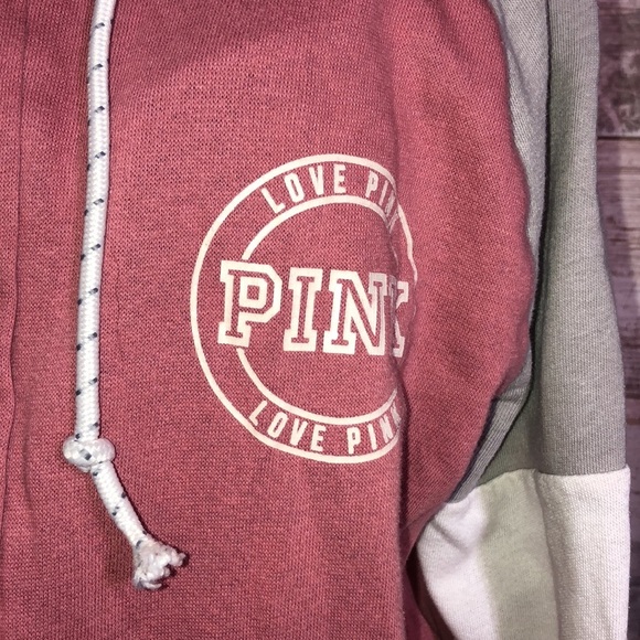 Victoria’s Secret pink sweatshirt size XS tri colored hoodie pink vs top zip up‌ - Picture 3 of 5